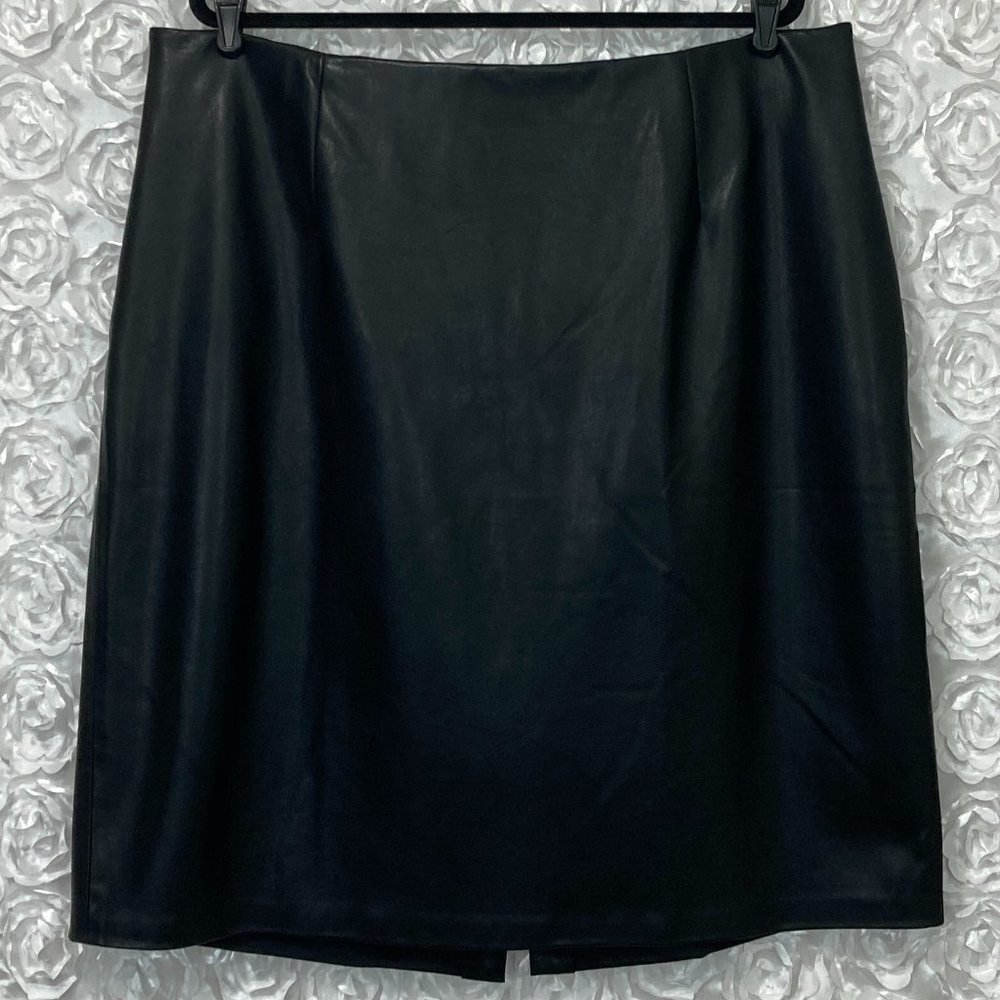 Eloquii | Black Faux Leather Skirt